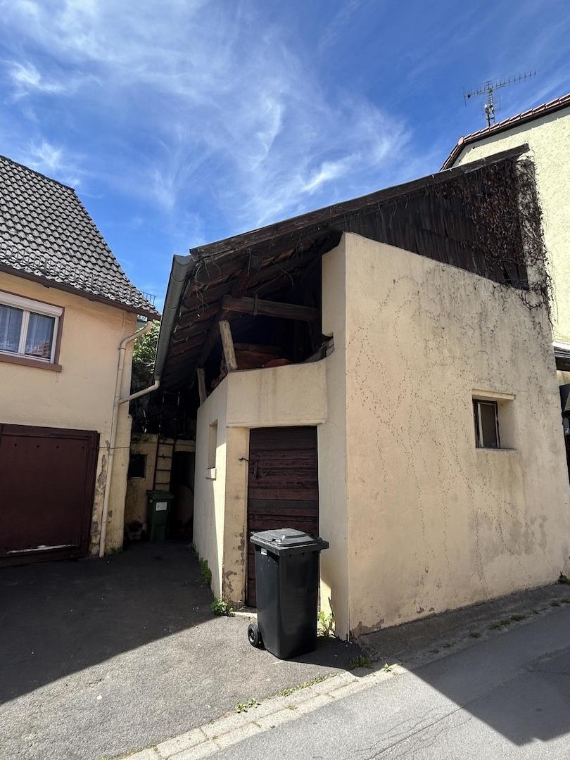 kleines Nebengebäude