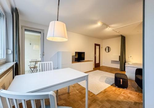 Zimmer 1 - Bild b