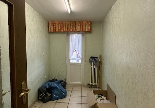 ehemalige Küche jetzt Arbeitszimmer
