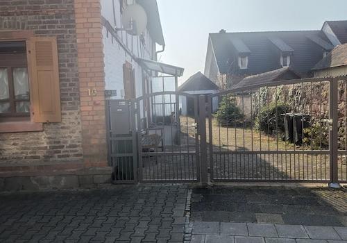 Einfahrt 