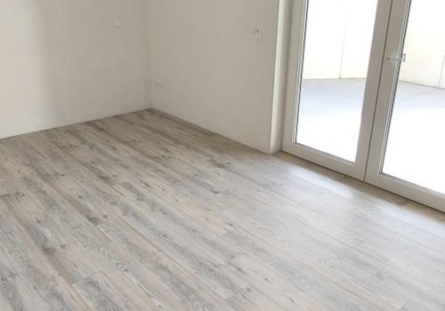 Schlafzim. mit Terrassenzugang