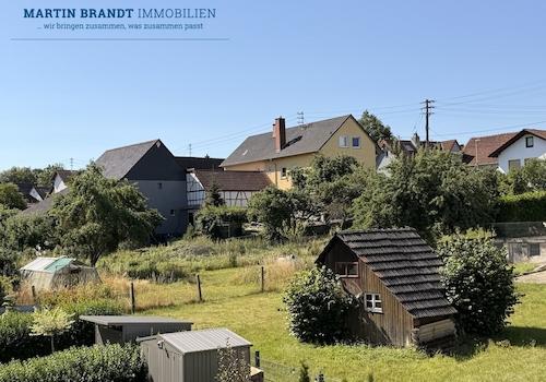 Grundstücksrückseite