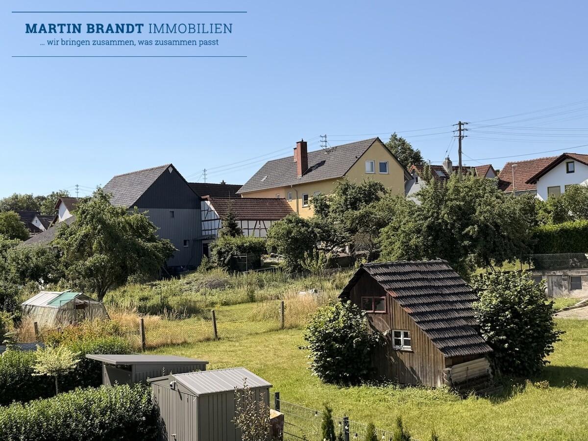 Grundstücksrückseite