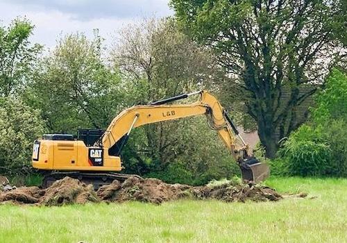 um Bauen zu können