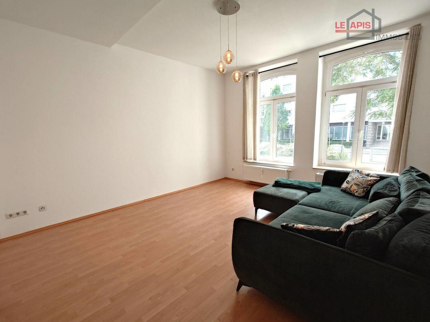 Wohnzimmer Bild 2