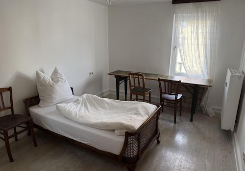WG-Zimmer mit Nordfenster