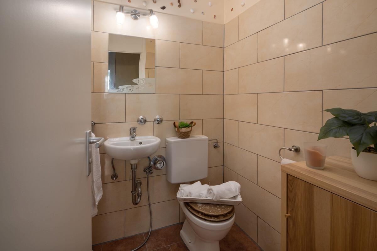 Gäste-Toilette