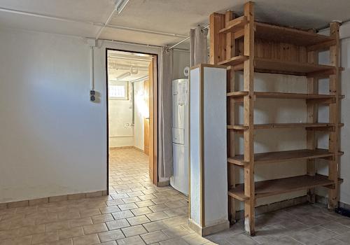 Teilunterkellert!
