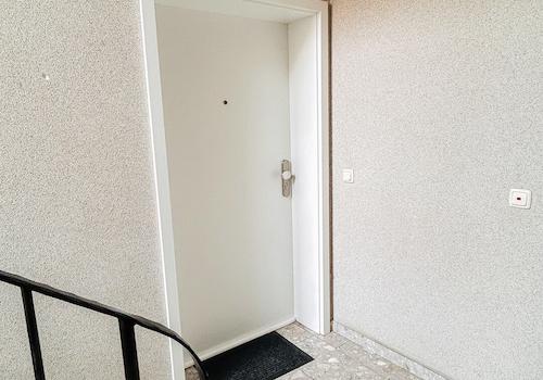 2Wohnungseingang
