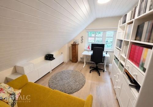 Arbeitszimmer
