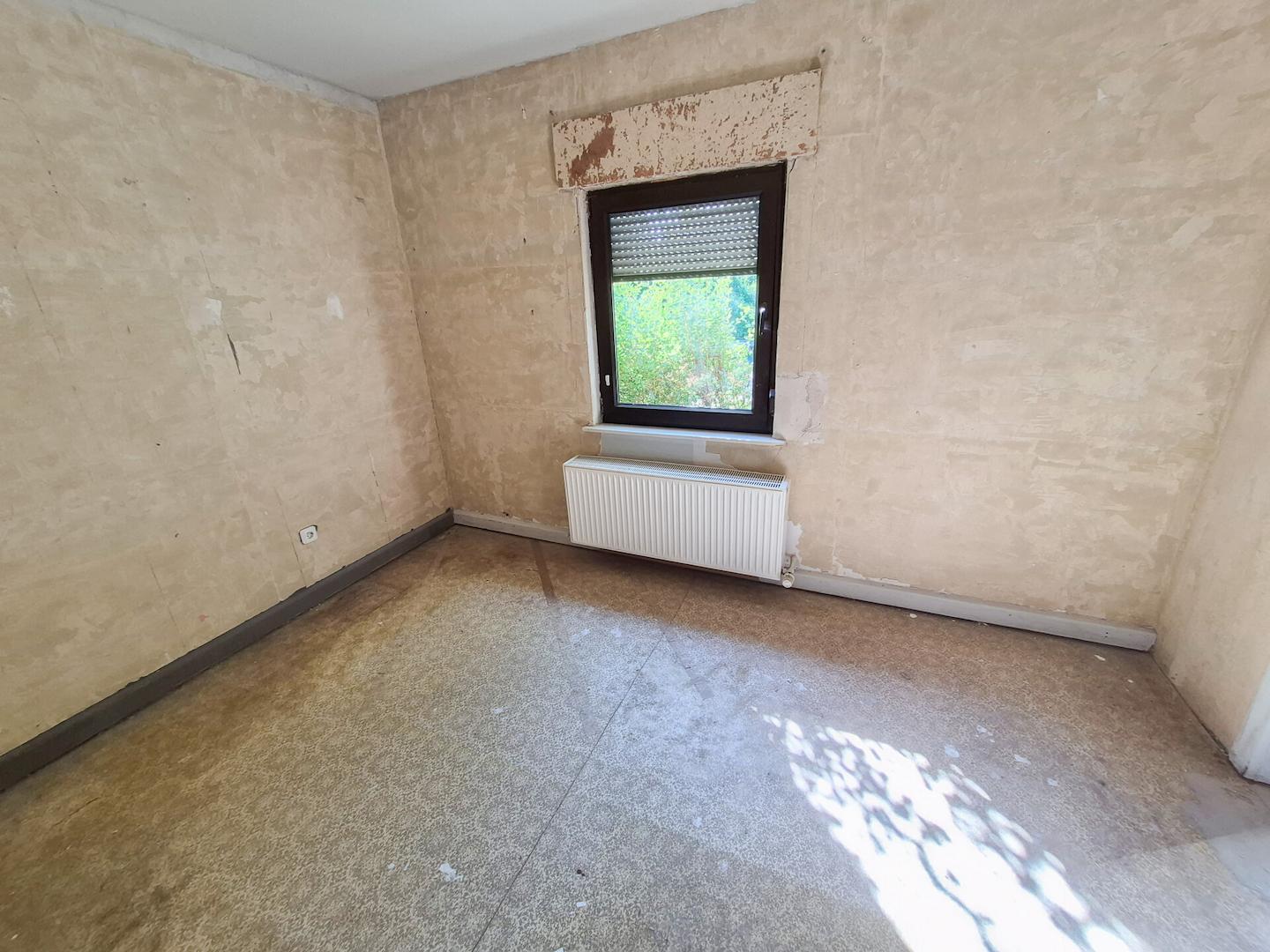 Wohnzimmer - Wohnung links