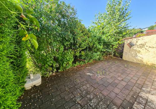 Terrasse - Wohnung links
