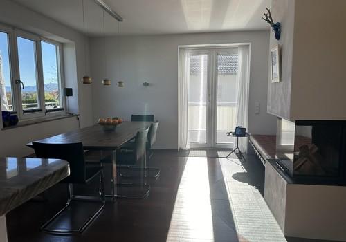 Esszimmer mit Kamin