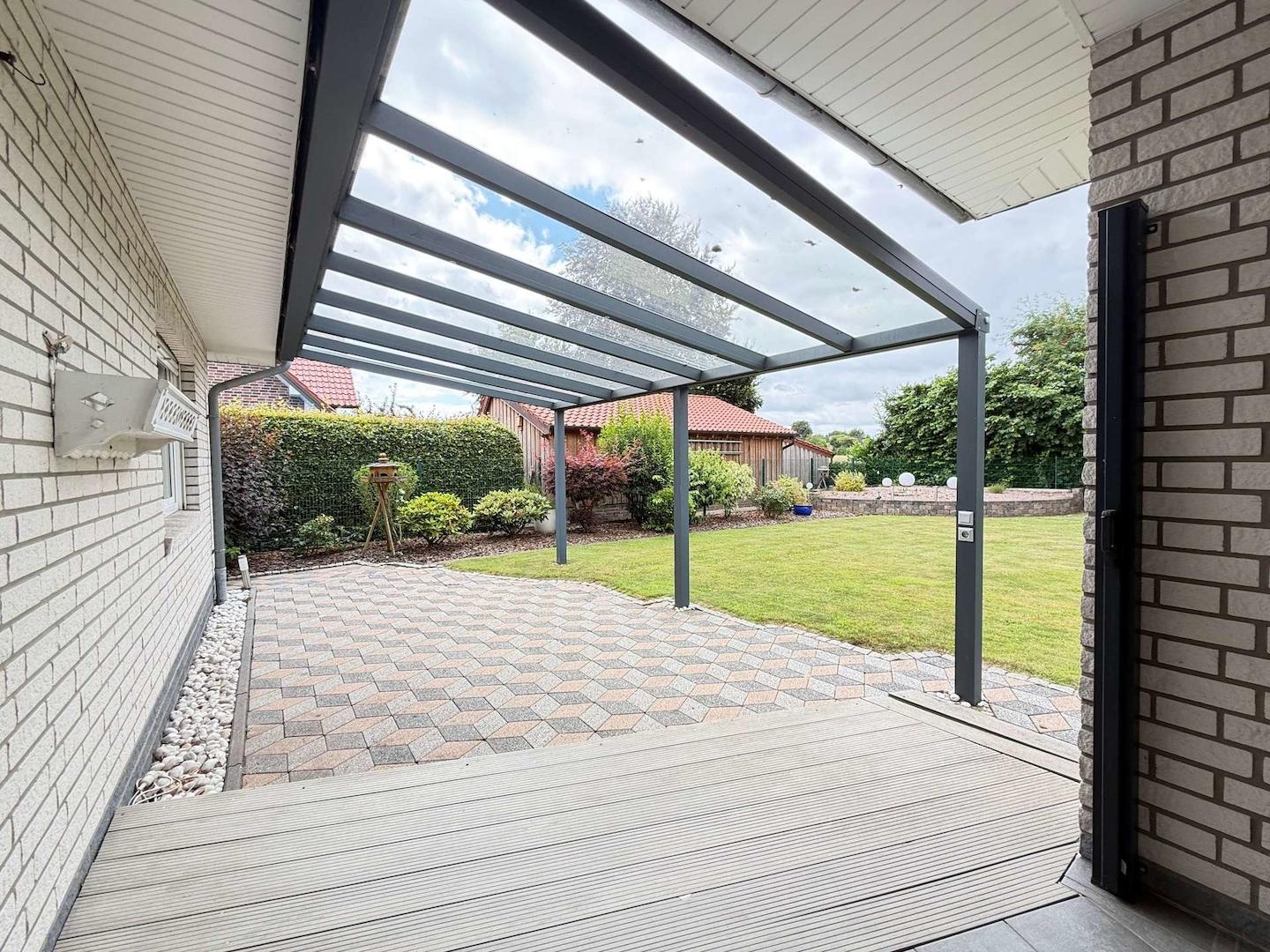 Überdachte Terrasse