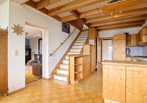 UG - Weiteres Zimmer erreichbar durch eine Treppe