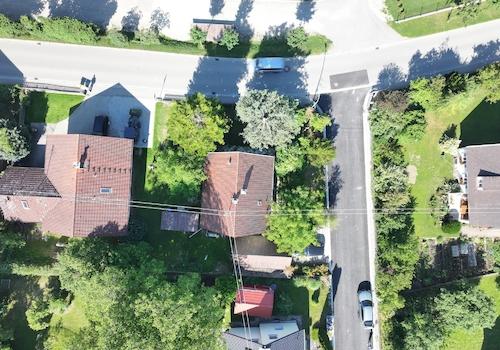 Top Gelegenheit für Bauherren: Grundstück mit Entwicklungspotenzial