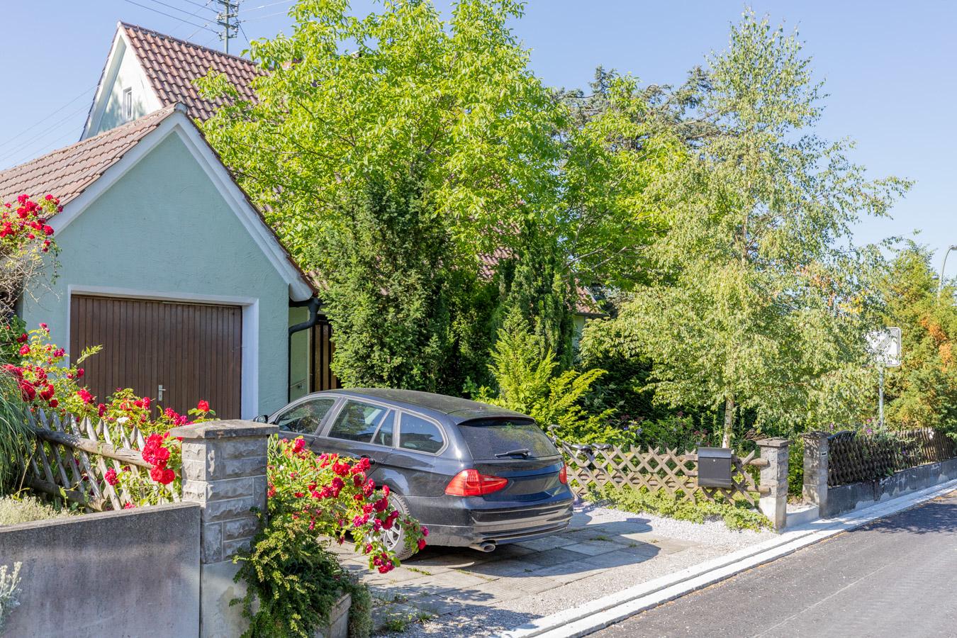 Top Gelegenheit für Bauherren: Grundstück mit Entwicklungspotenzial