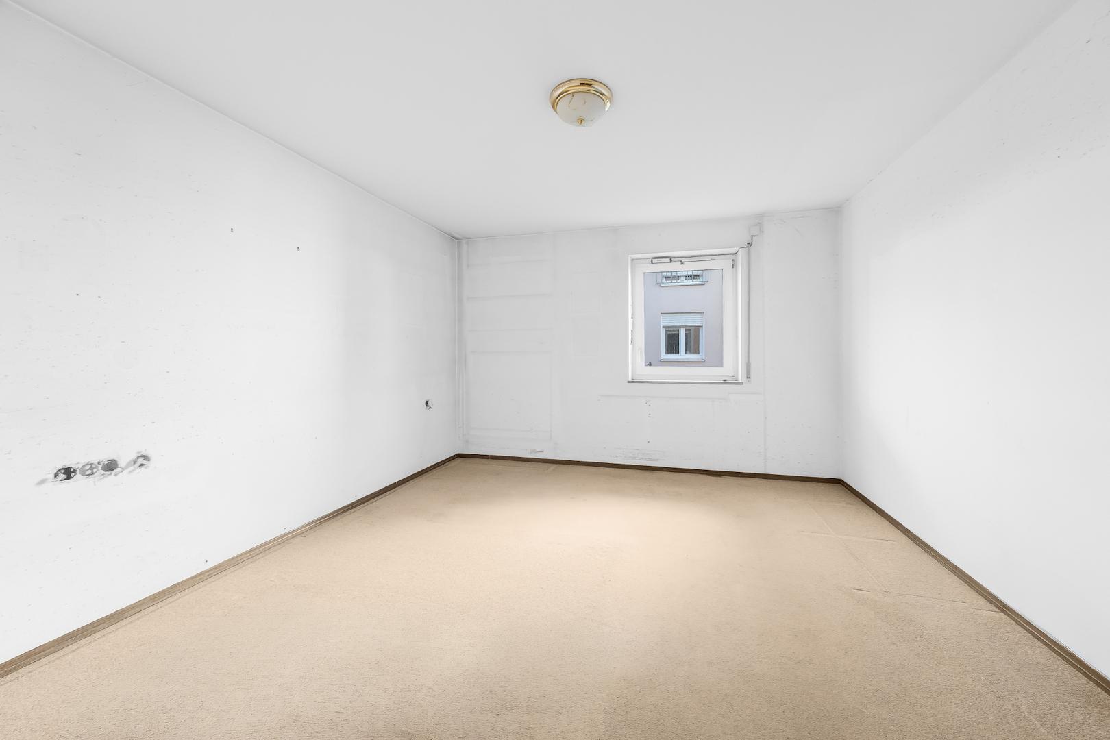 Arbeitszimmer (EG)