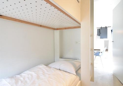 kaufen-freistehendes-ferienhaus-zwartewaal-zweites-schlafzimmer-etagenbett-recreatieadviseurs-vakantiehuistekoop-nl.jpg