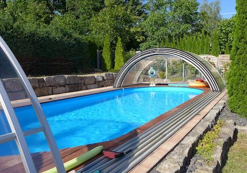 Pool überdacht 10 x 4 m