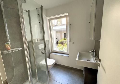 Badezimmer EG
