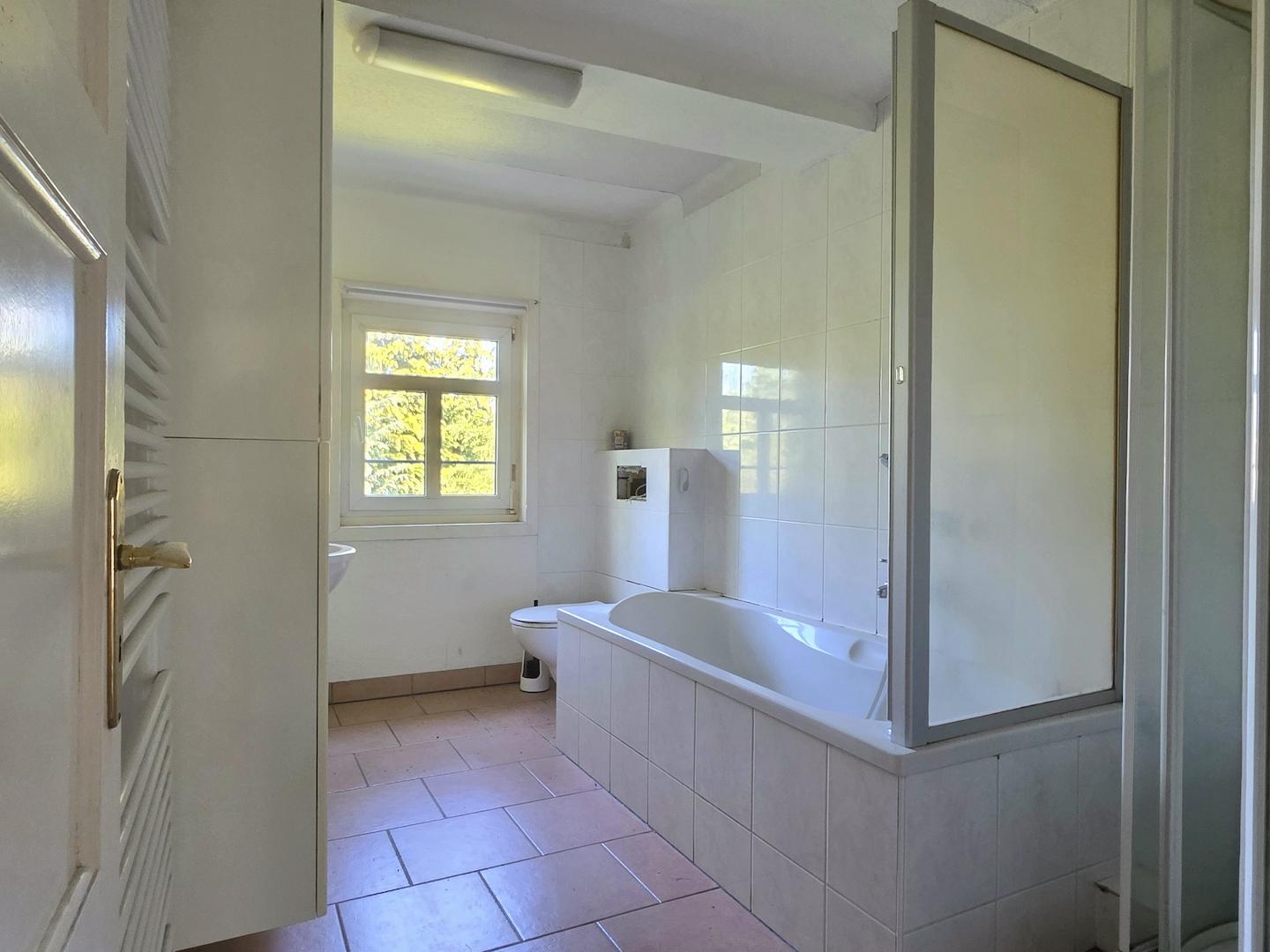 Bad Wohnung 2