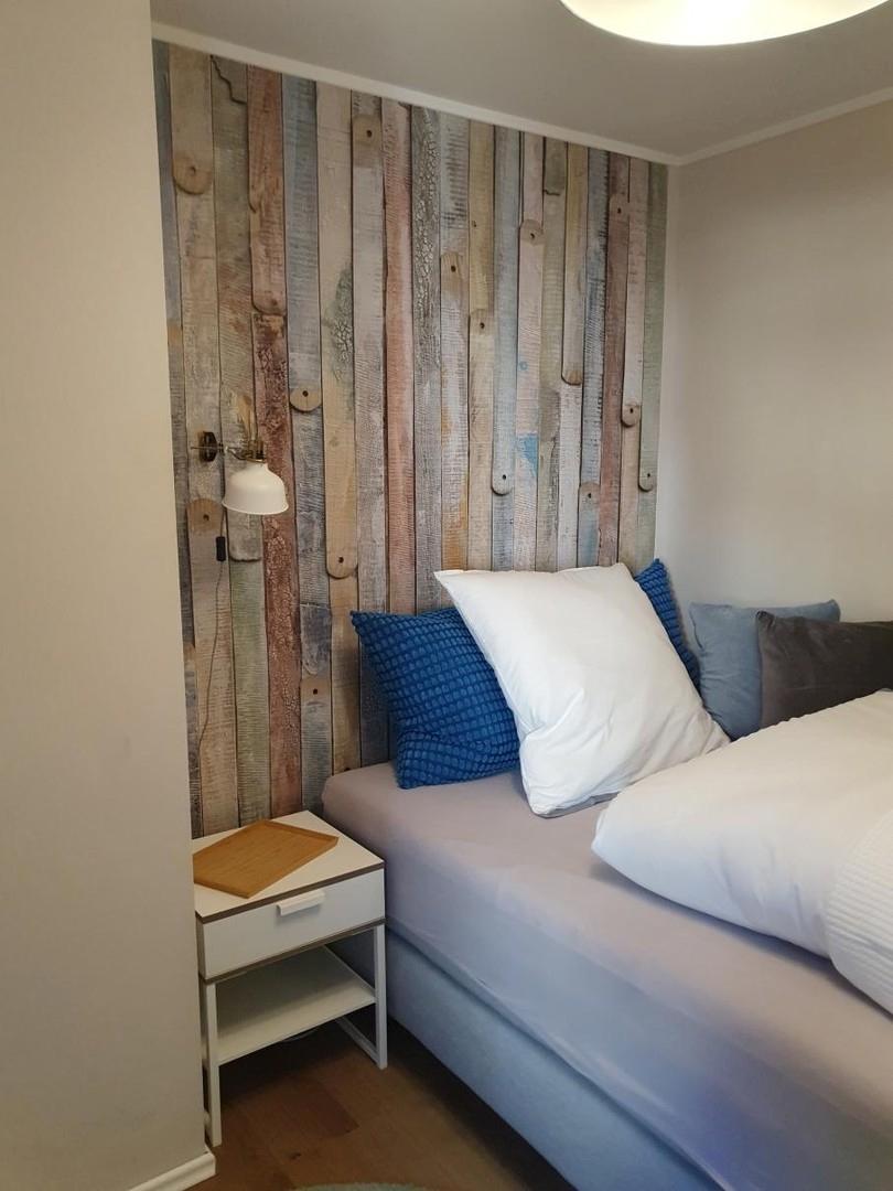 Schlafzimmer,  OG