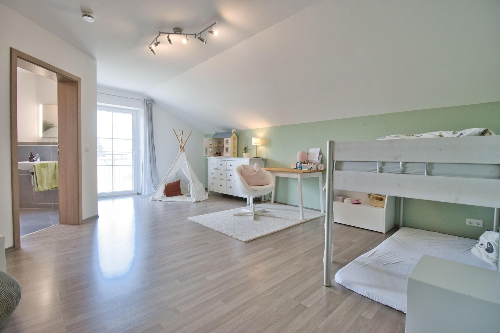 2. Kinderzimmer