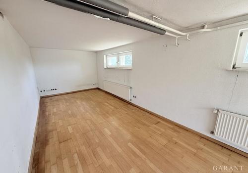 ehem. Garage im Haus