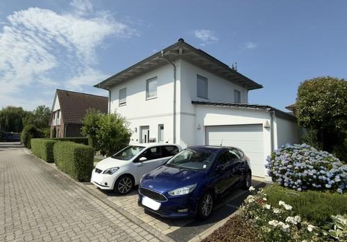 Ostseite von privatem Stichweg