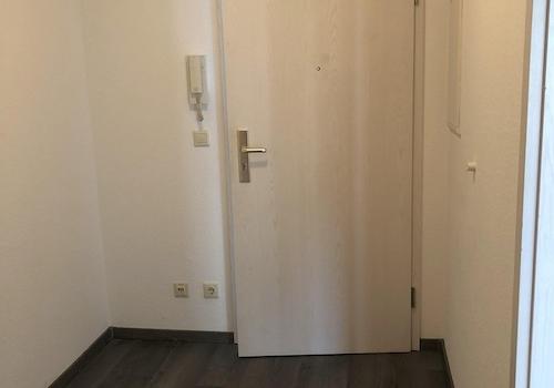 Diele Blick zur Wohnungstür