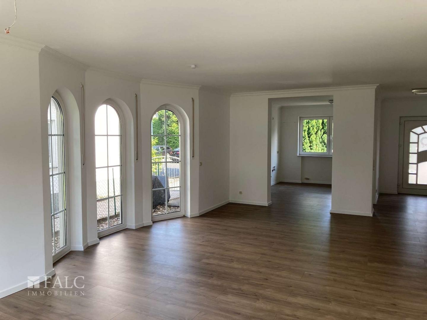 EG rechts Wohnzimmer