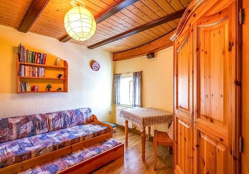 Im Ferienhaus (5)