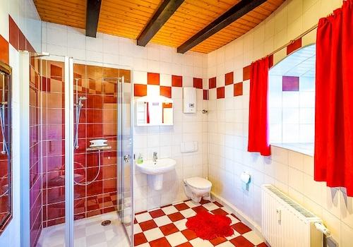 Im Ferienhaus (7)