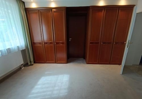 Schlafzimmer Eltern