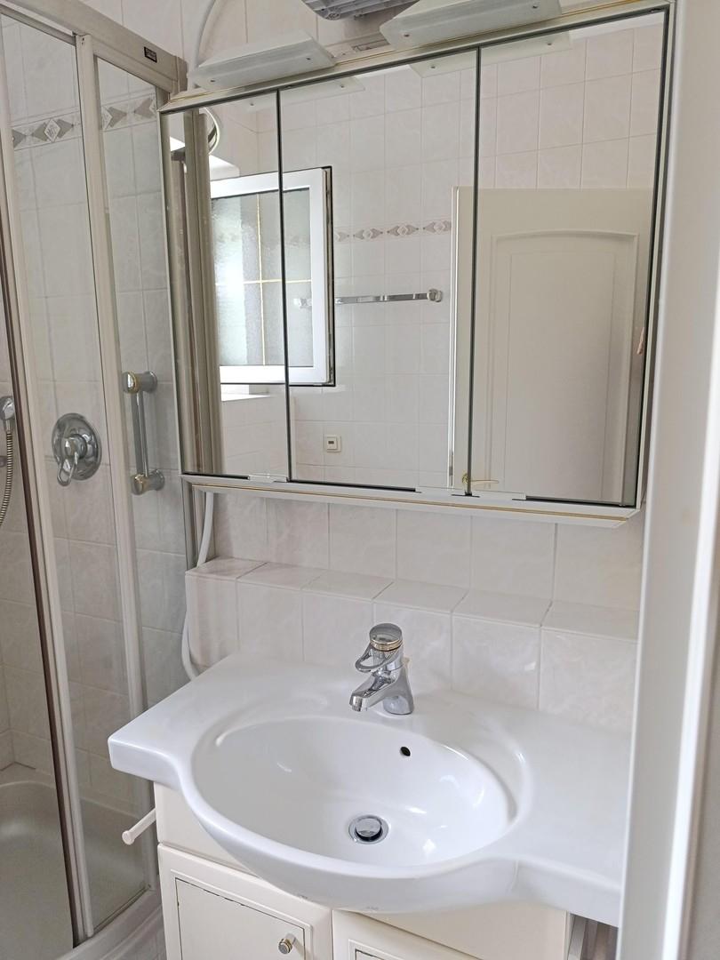 Apartment Dusche und WC