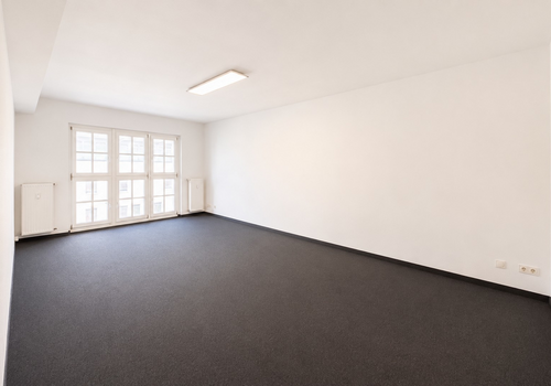 Büro 1