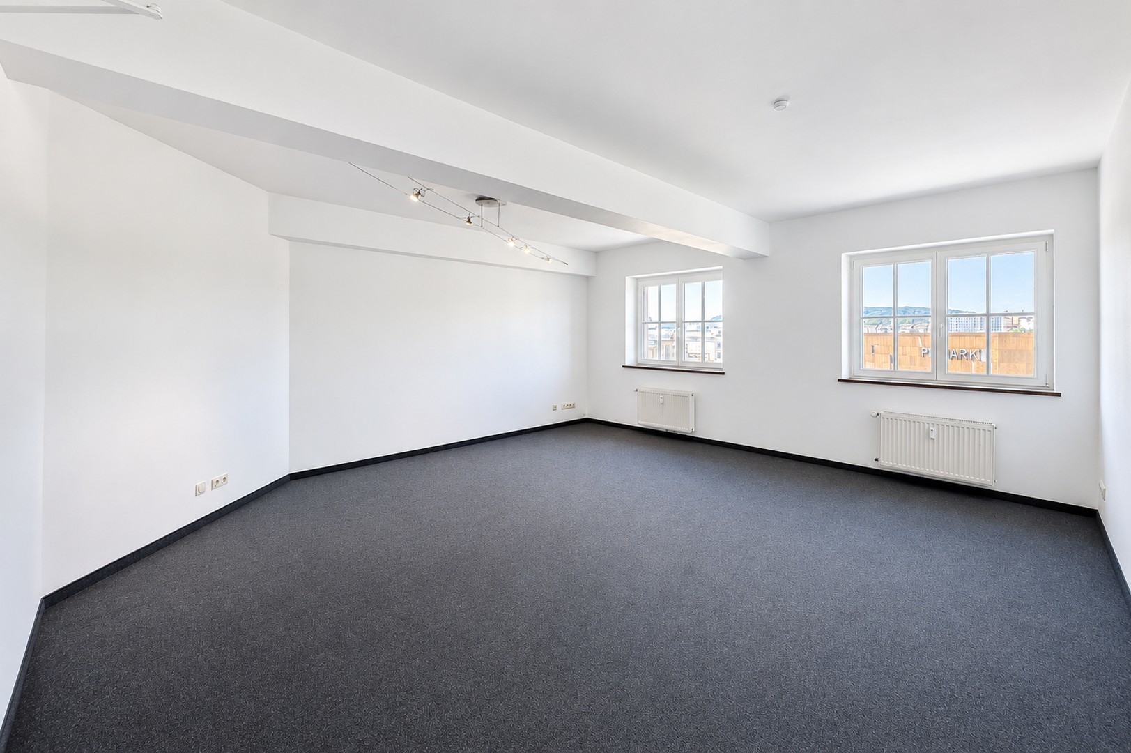 Büro 8 