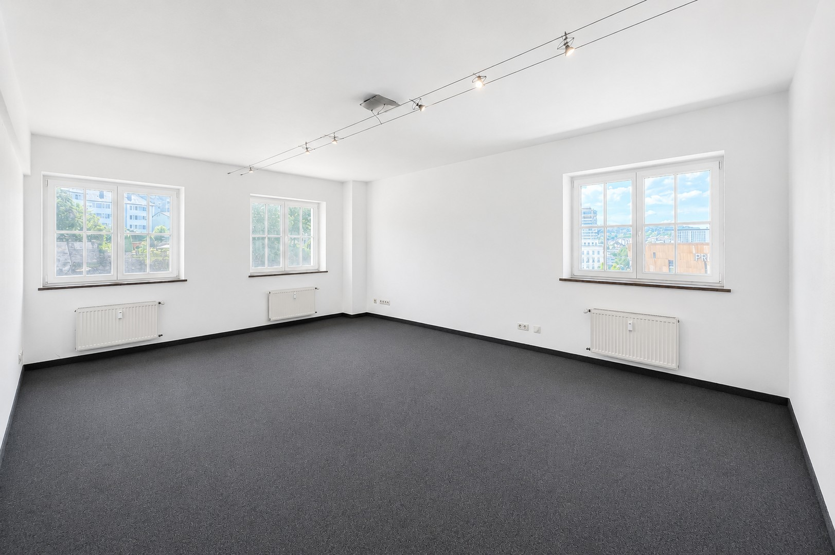 Büro 9