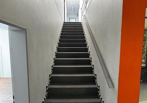 Treppenaufgang Büro