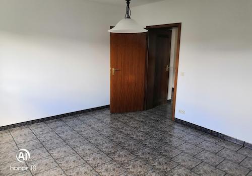 Schlafzimmer Blick zur Diele