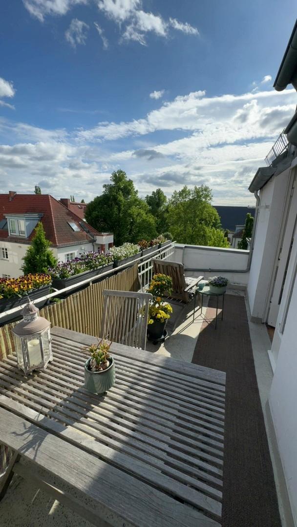 Südbalkon mit Sonne...