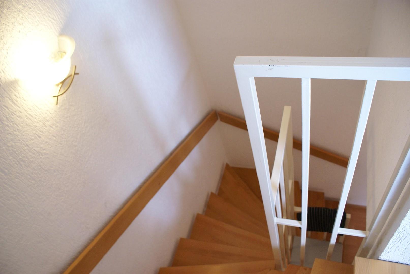 Treppe zum Dachgeschoss