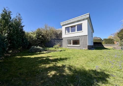 Rückansicht mit Garten