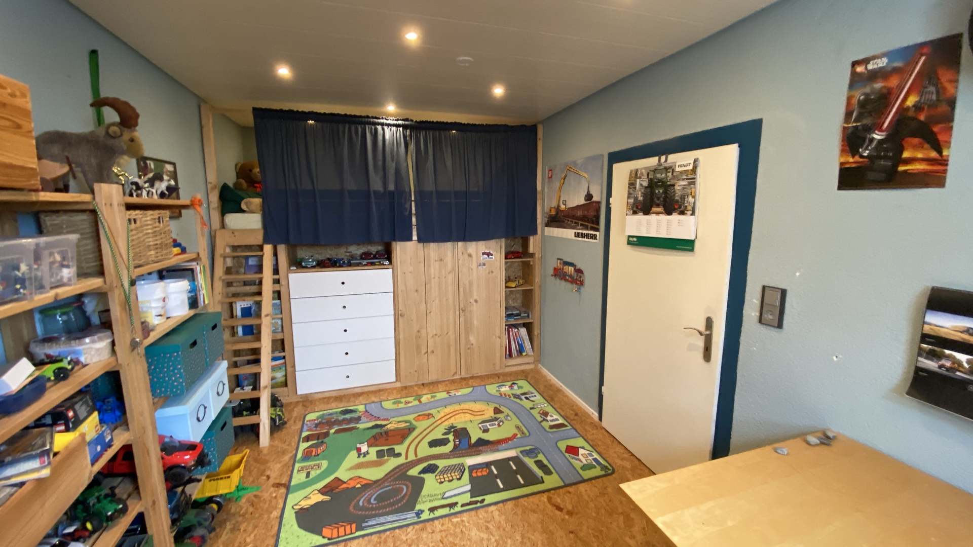 Kinderzimmer EG