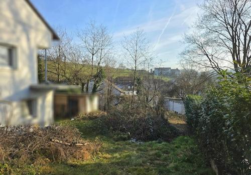 Zuweg zum Grundstück