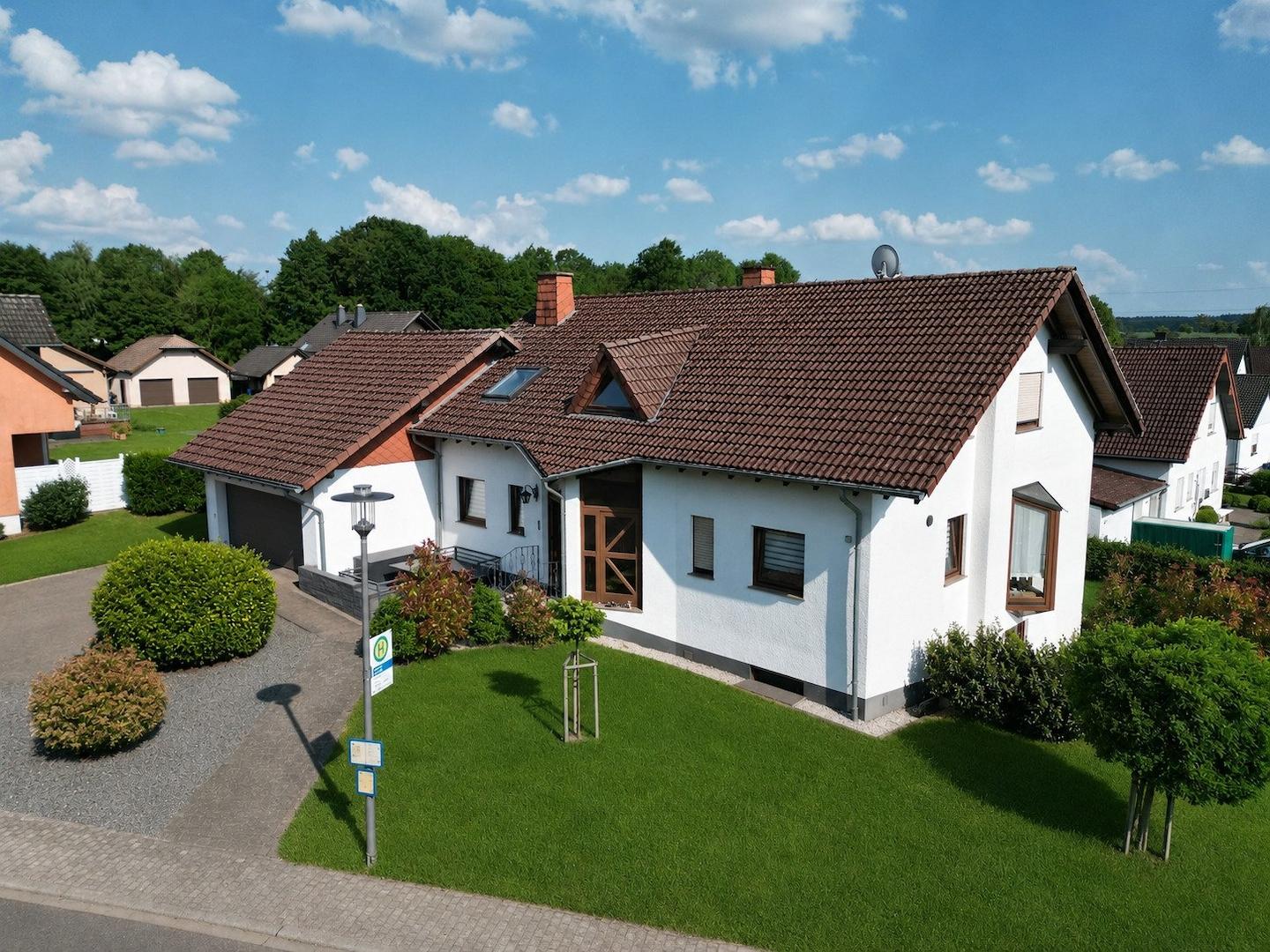 Straßenansicht