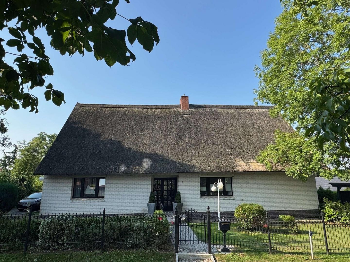 Straßenansicht