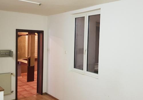 Küche/ Laden EG