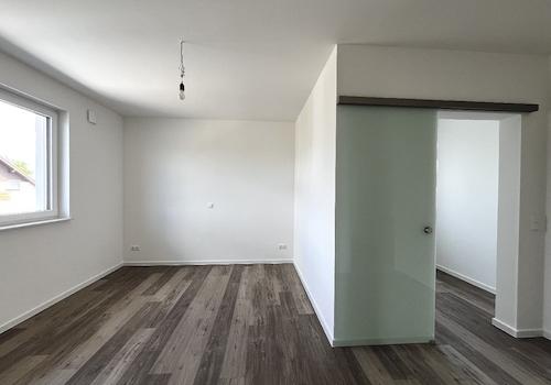 Hauptschlafzimmer mit Ankleide